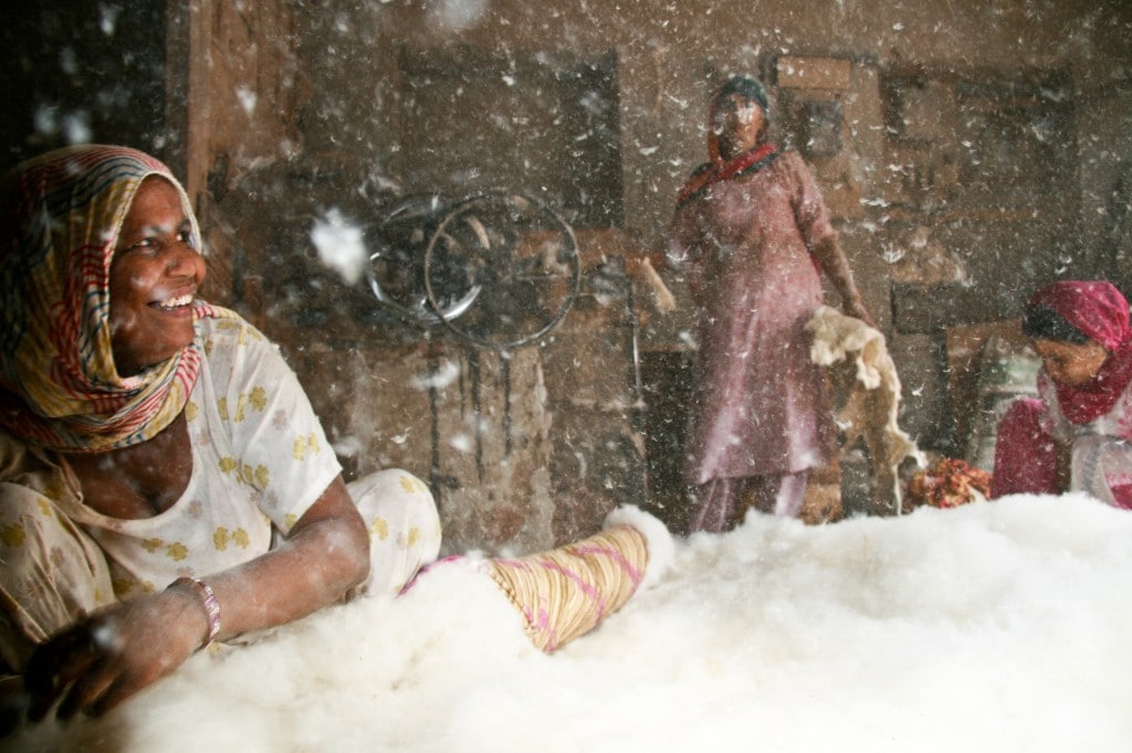 Fabbrica di materassi a Bikaner, Rajasthan. Foto di Luca Vasconi su licenza CC