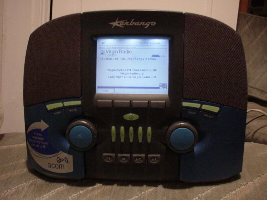 Kerbango, la prima radio internet, primi anni 2000. Foto in CC da Wikimedia Commons.