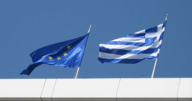 Grecia, funziona il piano di salvataggio ma a danno dei cittadini Grecia, funziona il piano di salvataggio ma a danno dei cittadini