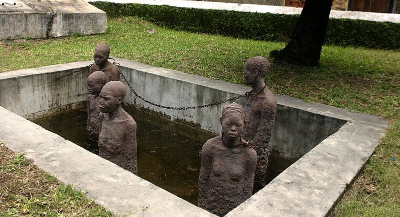 Monumento in ricordo della schiavitù Zanzibar - Wikimedia Commons