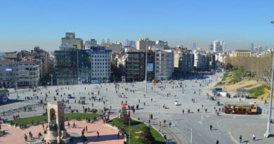 Erdoğan, il linguaggio autarchico e i giochi di comunicazione Erdoğan, il linguaggio autarchico e i giochi di comunicazione