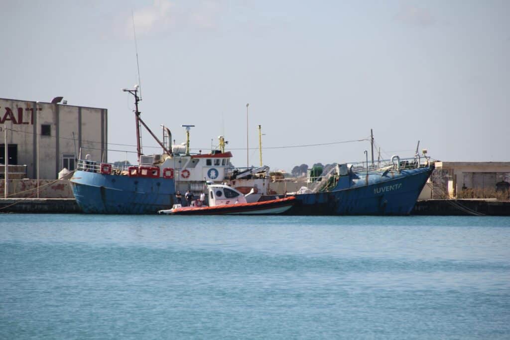 Nave umanitaria Iuventa, da anni bloccata al porto. Trapani, Maggio 2022.Foto di Alessandro Luparello