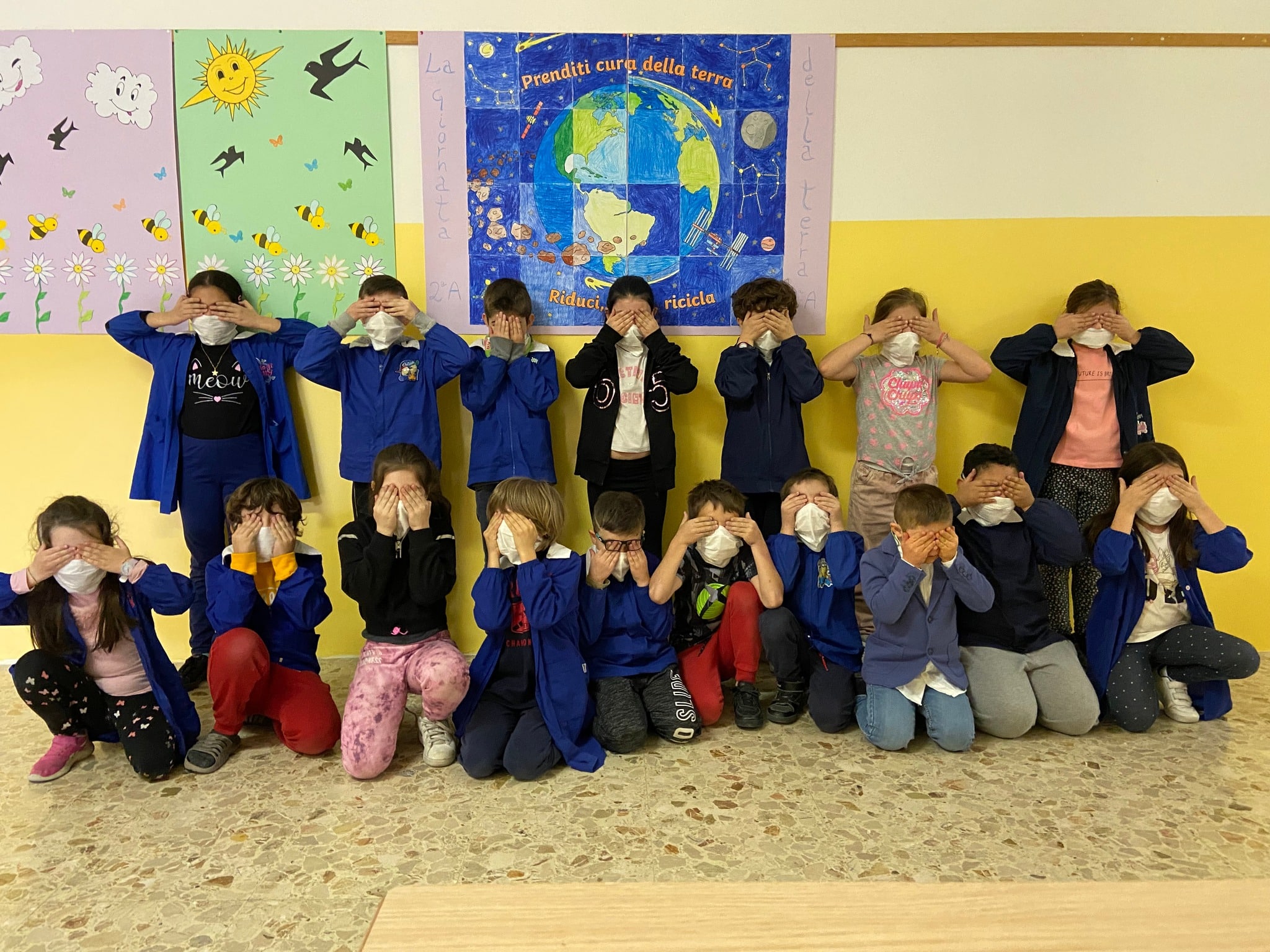 Attività scolastica nell'Istituto comprensivo Arcadia a Milano, che ha sperimentato anche il metodo Montessori in una zona di periferia